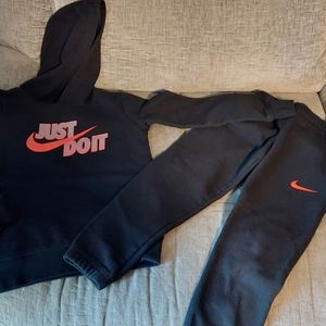 Nike Matching Set